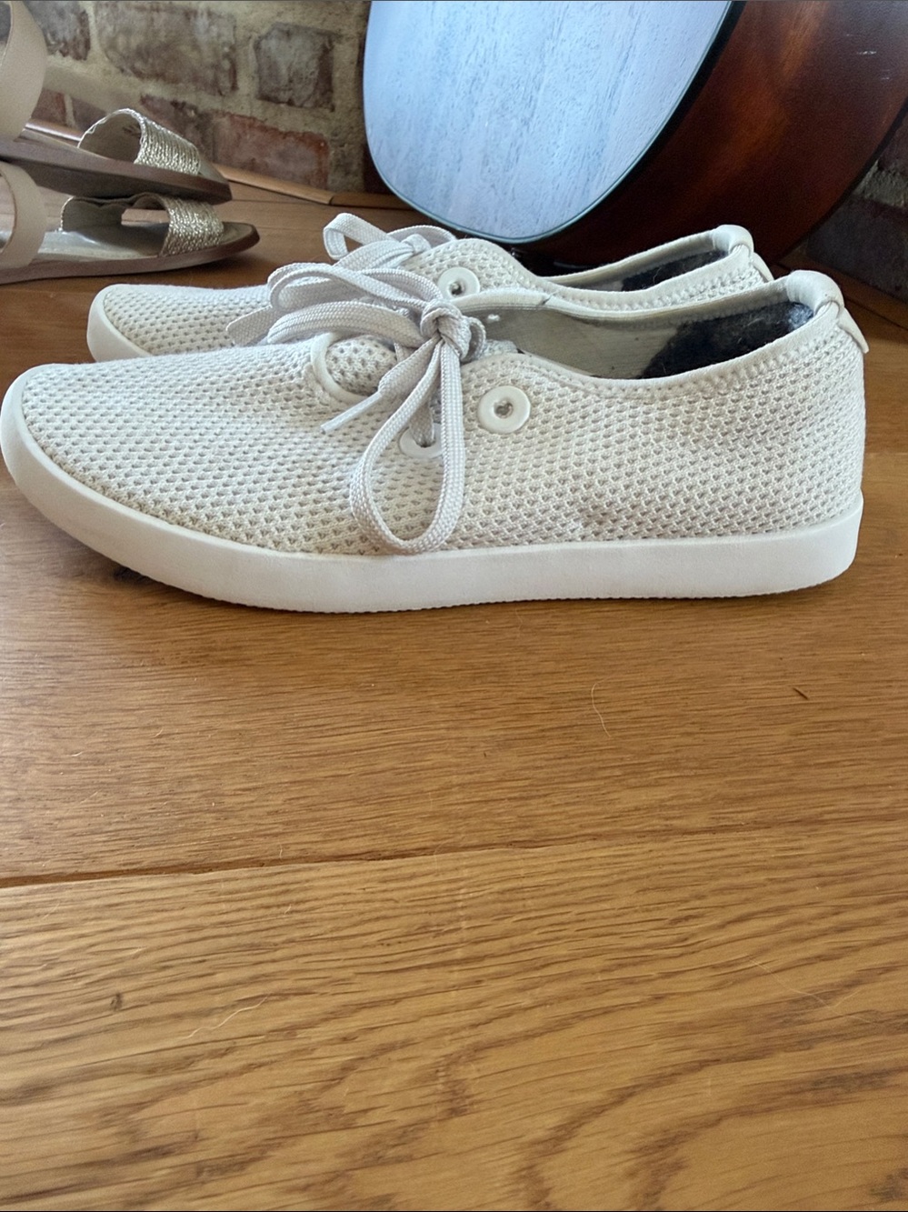 Womens Lightweight Knit Lace-Up Trea Skipper Sneakers - White womens 7